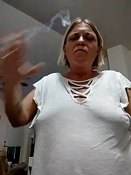 Snapshot of Playmate86 chatting on 10, 12, 2024 Playmate86 online show from 10, 12, 2024