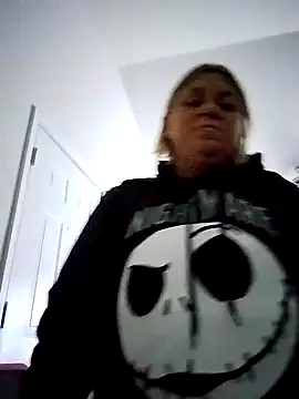 Snapshot of Playmate86 chatting on 15, 12, 2024 Playmate86 online show from 15, 12, 2024