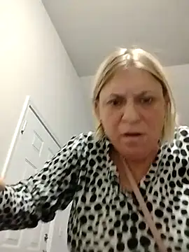 Snapshot of Playmate86 chatting on 21, 12, 2024 Playmate86 online show from 21, 12, 2024