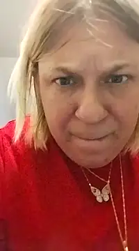 Snapshot of Playmate86 chatting on 6, 2, 2025 Playmate86 online show from 6, 2, 2025