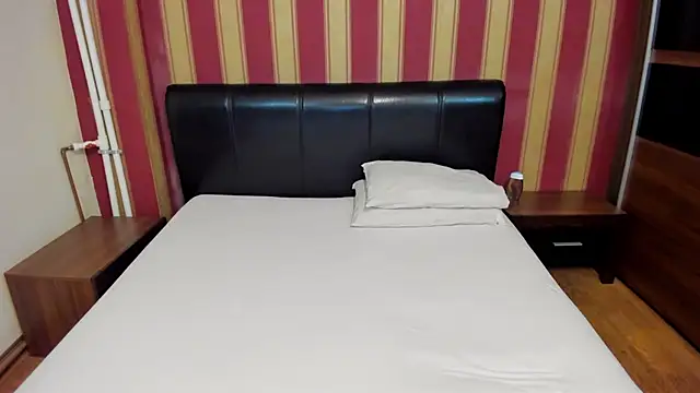 AshPage online show from 7, 1, 2025