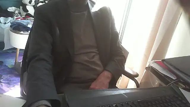 shyfrenchcock1 online show from 3, 4, 2026