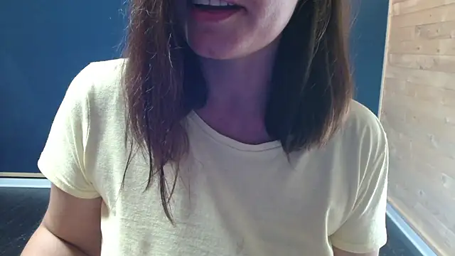 Snapshot of NovaBabe21 chatting on 27, 9, 2025 NovaBabe21 online show from 27, 9, 2025