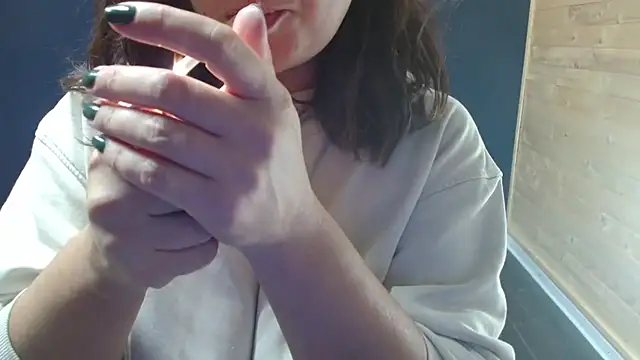 Snapshot of NovaBabe21 chatting on 8, 10, 2025 NovaBabe21 online show from 8, 10, 2025