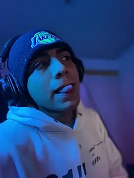 SkinnyHot444 online show from 12, 12, 2024