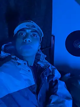 SkinnyHot444 online show from 24, 1, 2025