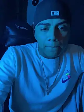 SkinnyHot444 online show from 2, 2, 2025