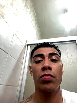 SkinnyHot444 online show from 4, 10, 2025