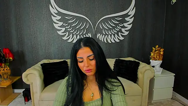 Snapshot of anemarieejolie chatting on 7, 11, 2025 anemarieejolie online show from 7, 11, 2025