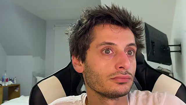 Snapshot of Dylansd chatting on 22, 12, 2024 Dylansd online show from 22, 12, 2024