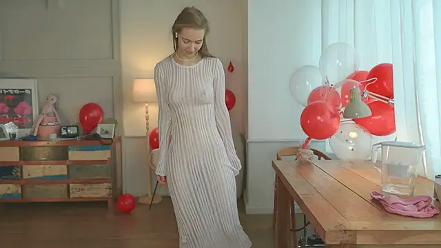 Snapshot of solar_bella chatting on 17, 2, 2025 solar bella online show from 17, 2, 2025