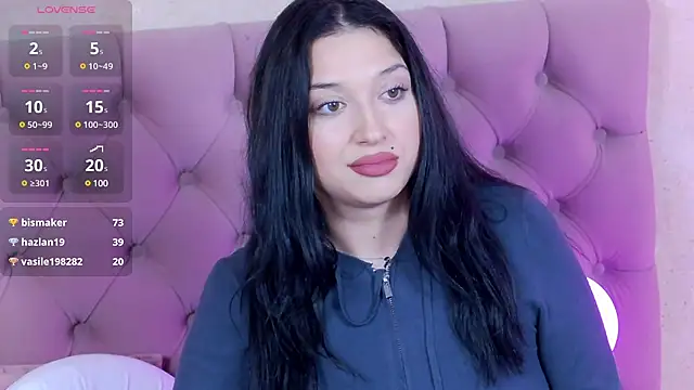 Snapshot of TasteOfDivine chatting on 15, 12, 2024 TasteOfDivine online show from 15, 12, 2024