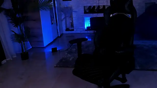 LisaElfy online show from 11, 2, 2025