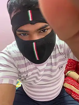 Snapshot of mickey_love chatting on 1, 3, 2025 mickey love online show from 1, 3, 2025