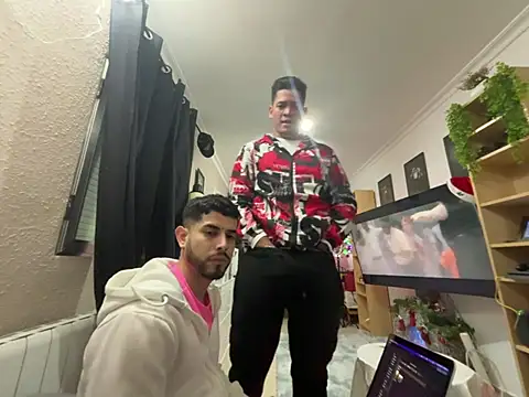 Snapshot of Chicos_defiesta chatting on 26, 12, 2024 Chicos defiesta online show from 26, 12, 2024