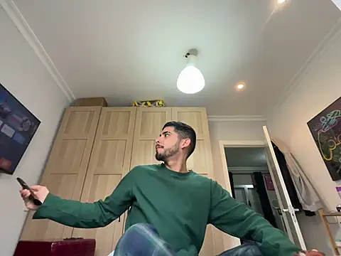 Snapshot of Chicos_defiesta chatting on 10, 1, 2025 Chicos defiesta online show from 10, 1, 2025