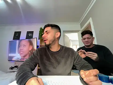 Snapshot of Chicos_defiesta chatting on 15, 1, 2025 Chicos defiesta online show from 15, 1, 2025