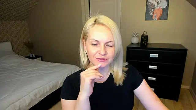 Alicee Gracee online show from 30, 11, 2025