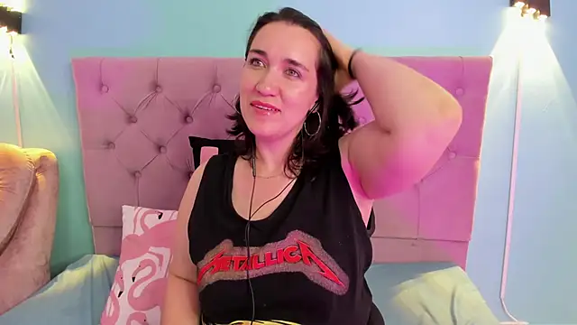 Snapshot of kyoakane chatting on 5, 12, 2024 kyoakane online show from 5, 12, 2024