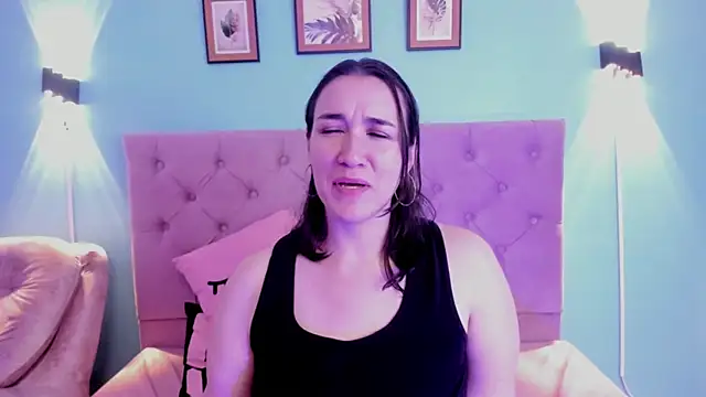 Snapshot of kyoakane chatting on 5, 1, 2025 kyoakane online show from 5, 1, 2025