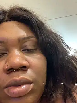 Snapshot of bonbonaumiel chatting on 26, 12, 2024 bonbonaumiel online show from 26, 12, 2024