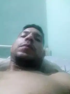 Snapshot of TormentadePecados1 chatting on 4, 1, 2025 TormentadePecados1 online show from 4, 1, 2025