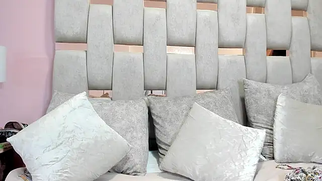 nicole fisherr online show from 18, 1, 2026