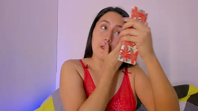 Snapshot of AmaiaFerrer chatting on 5, 1, 2025 AmaiaFerrer online show from 5, 1, 2025