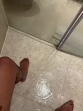 Snapshot of Rahulroy96 chatting on 22, 1, 2025 Rahulroy96 online show from 22, 1, 2025