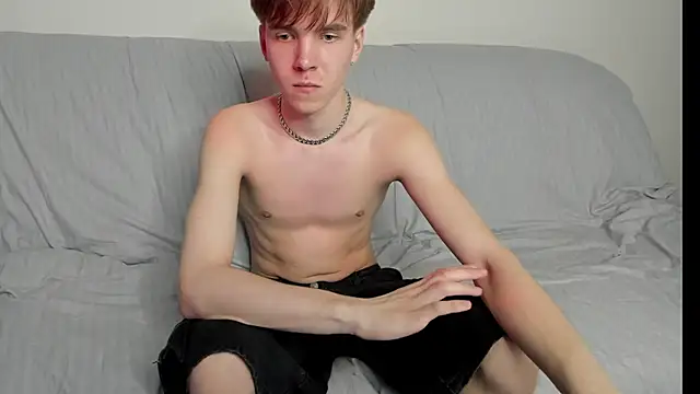 Snapshot of braxiboy chatting on 14, 12, 2024 braxiboy online show from 14, 12, 2024