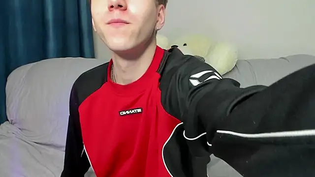 Snapshot of braxiboy chatting on 22, 12, 2024 braxiboy online show from 22, 12, 2024