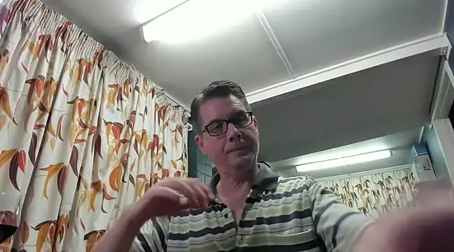 Snapshot of tilobinder chatting on 28, 12, 2024 tilobinder online show from 28, 12, 2024