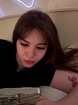 Snapshot of CutiePie3 chatting on 29, 11, 2025 CutiePie3 online show from 29, 11, 2025