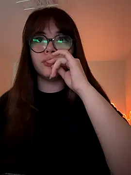 Snapshot of CutiePie3 chatting on 3, 12, 2025 CutiePie3 online show from 3, 12, 2025