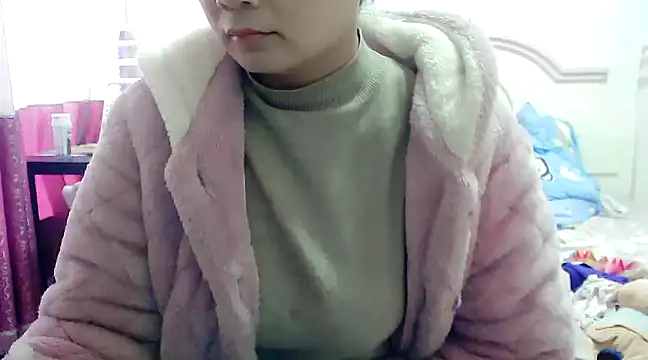 Snapshot of CN-Xiaoxi chatting on 13, 12, 2024 CN-Xiaoxi online show from 13, 12, 2024