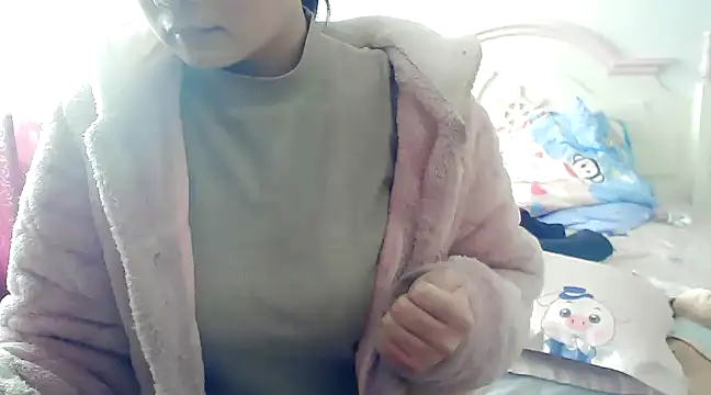 Snapshot of CN-Xiaoxi chatting on 15, 12, 2024 CN-Xiaoxi online show from 15, 12, 2024