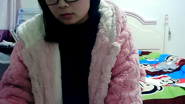 Snapshot of CN-Xiaoxi chatting on 1, 3, 2025 CN-Xiaoxi online show from 1, 3, 2025