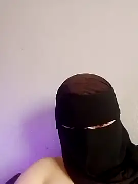 Snapshot of Louna_____ chatting on 8, 12, 2024 Louna online show from 8, 12, 2024