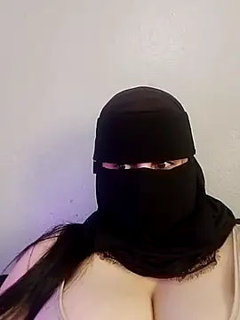 Snapshot of Louna_____ chatting on 11, 12, 2024 Louna online show from 11, 12, 2024