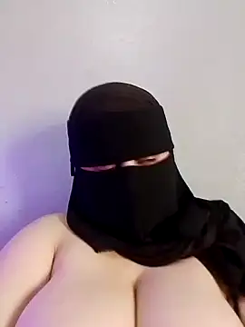 Snapshot of Louna_____ chatting on 14, 12, 2024 Louna online show from 14, 12, 2024