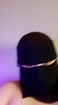 Snapshot of Louna_____ chatting on 27, 12, 2024 Louna online show from 27, 12, 2024