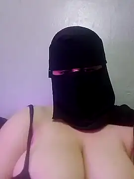 Snapshot of Louna_____ chatting on 28, 12, 2024 Louna online show from 28, 12, 2024