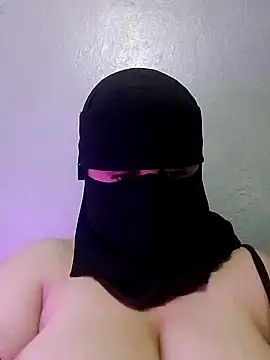 Snapshot of Louna_____ chatting on 29, 12, 2024 Louna online show from 29, 12, 2024