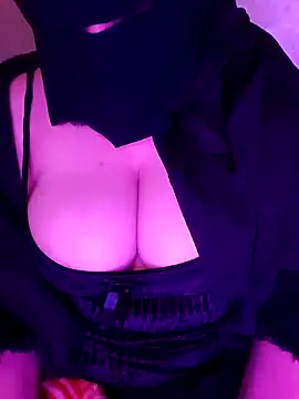 Snapshot of Louna_____ chatting on 15, 1, 2025 Louna online show from 15, 1, 2025