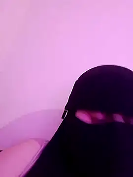 Snapshot of Louna_____ chatting on 16, 3, 2025 Louna online show from 16, 3, 2025