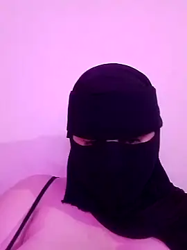 Snapshot of Louna_____ chatting on 17, 3, 2025 Louna online show from 17, 3, 2025