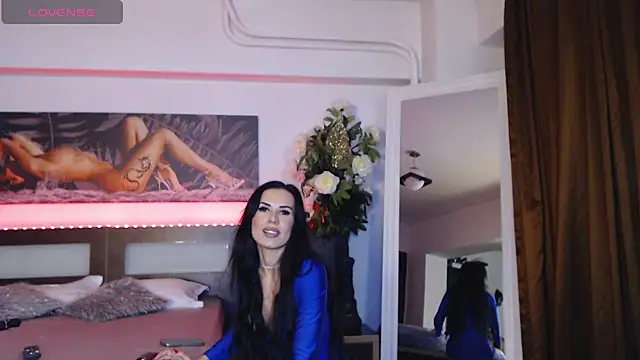 Snapshot of Halie_May chatting on 11, 11, 2025 Halie May online show from 11, 11, 2025