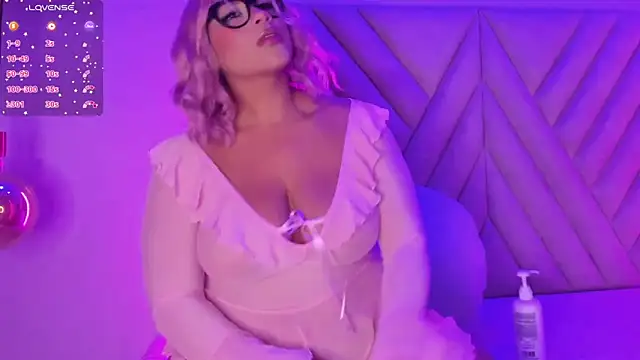 SussieRogers online show from 20, 9, 2025