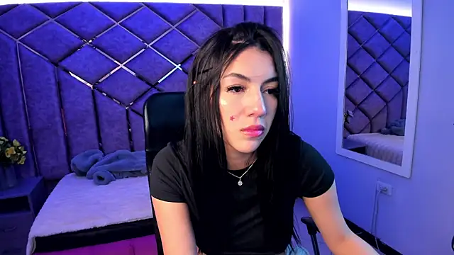 Poly Sasha  online show from 9, 6, 2026