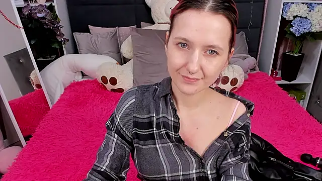 MiaKarlos online show from 16, 2, 2026